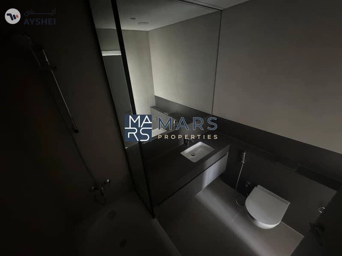 Luxurious brand new 4 bedroom villa availabl in Masaar for rent just in 195k-4-4