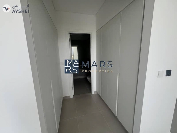 Luxurious brand new 4 bedroom villa availabl in Masaar for rent just in 195k