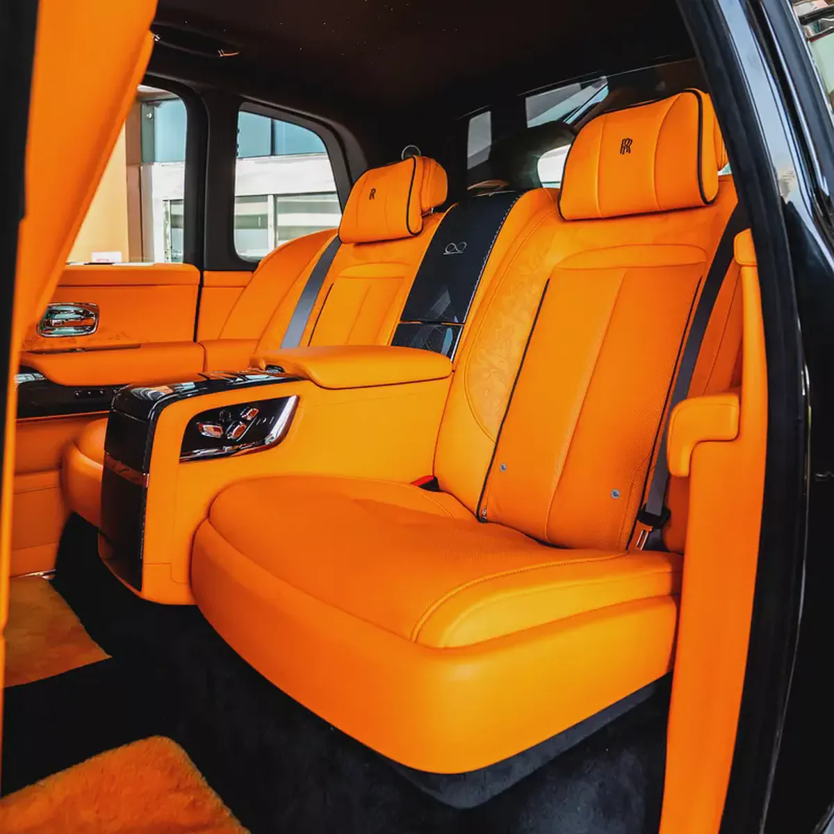 2026 Rolls-Royce Cullinan Black Badge DONE ONLY 7000KM-10-10