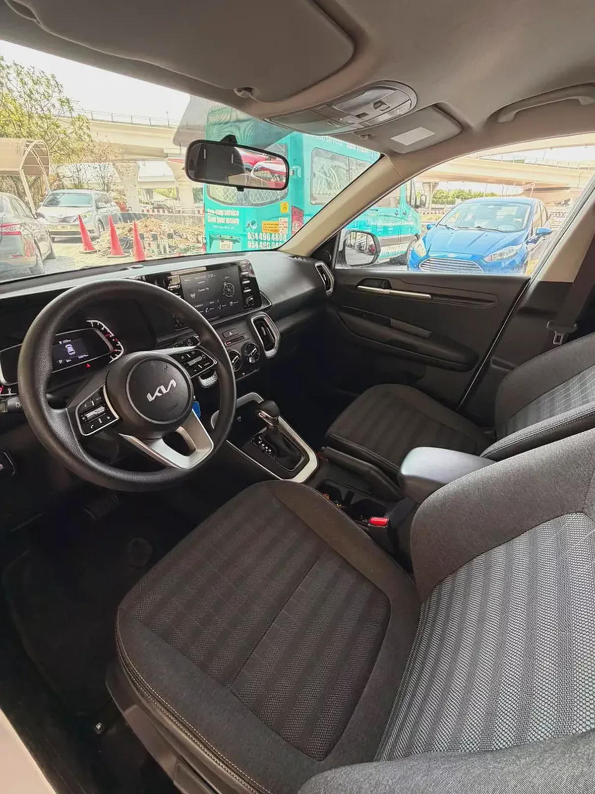 2023 Kia Sonet Gcc Specs, perfect condition-5-5