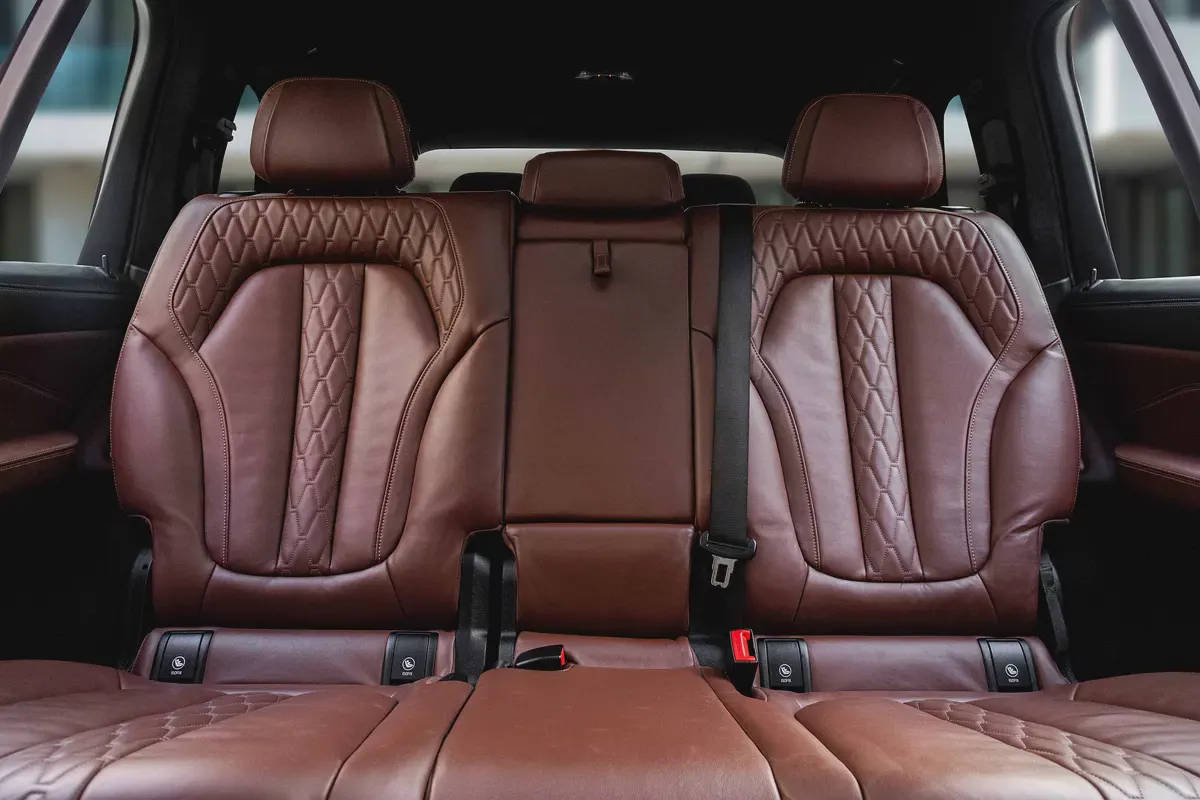 4,015 P.M | 0% Downpayment | BMW X7 M50i M Sport Pro | BMW Warranty!-10-10