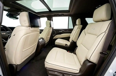 AED 4997 PM | CADILLAC ESCALADE SPORT 600 2023 | UNDER WARRANTY SERVICE PACK AUG 2028 | VIP SE-4