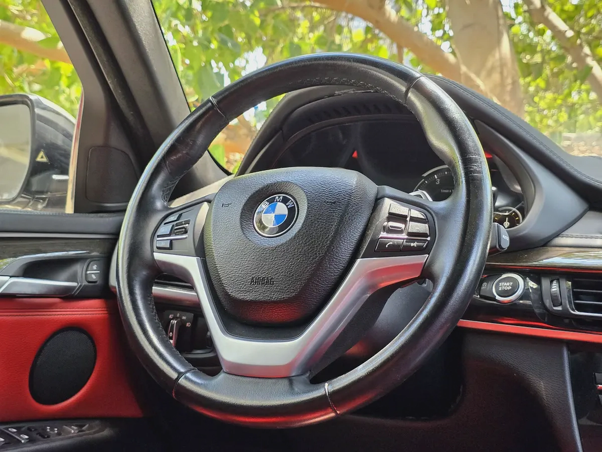 Pristine 2015 BMW X6 xDrive50i M Sport | GCC Specs | Full Service History-12-12