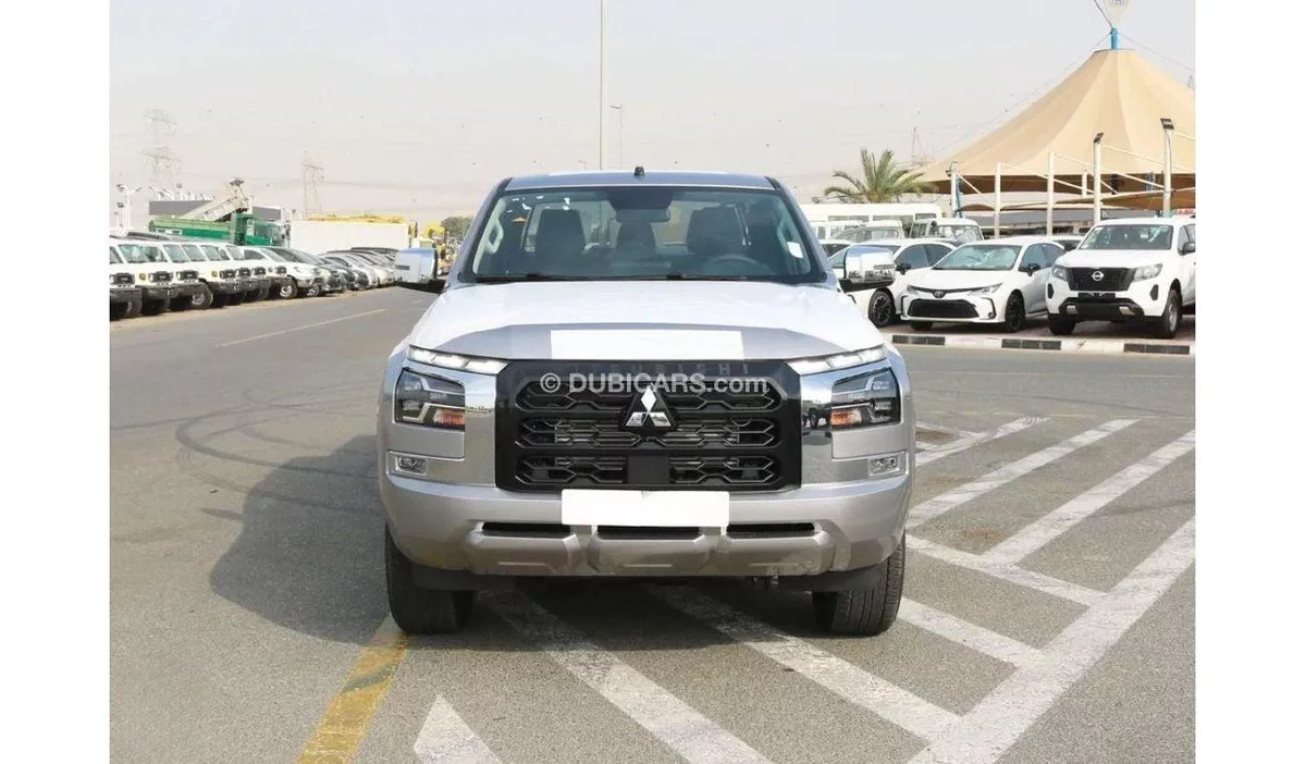 Mitsubishi L200 GLS Mitsubishi L200 sportero 2.4L MY24 for export only-6-0