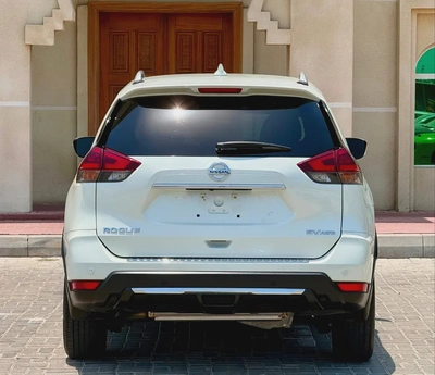 Nissan Rogue SV 2020 American Specs --4