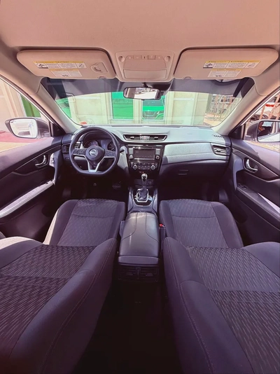 Nissan Rogue SV 2020 American Specs --8