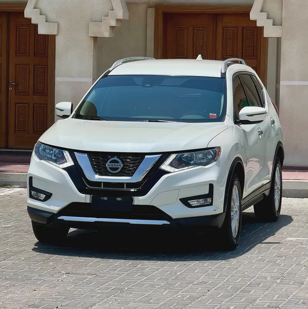 Nissan Rogue SV 2020 American Specs -