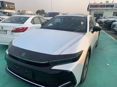 2025 Toyota Crown – Luxury-15