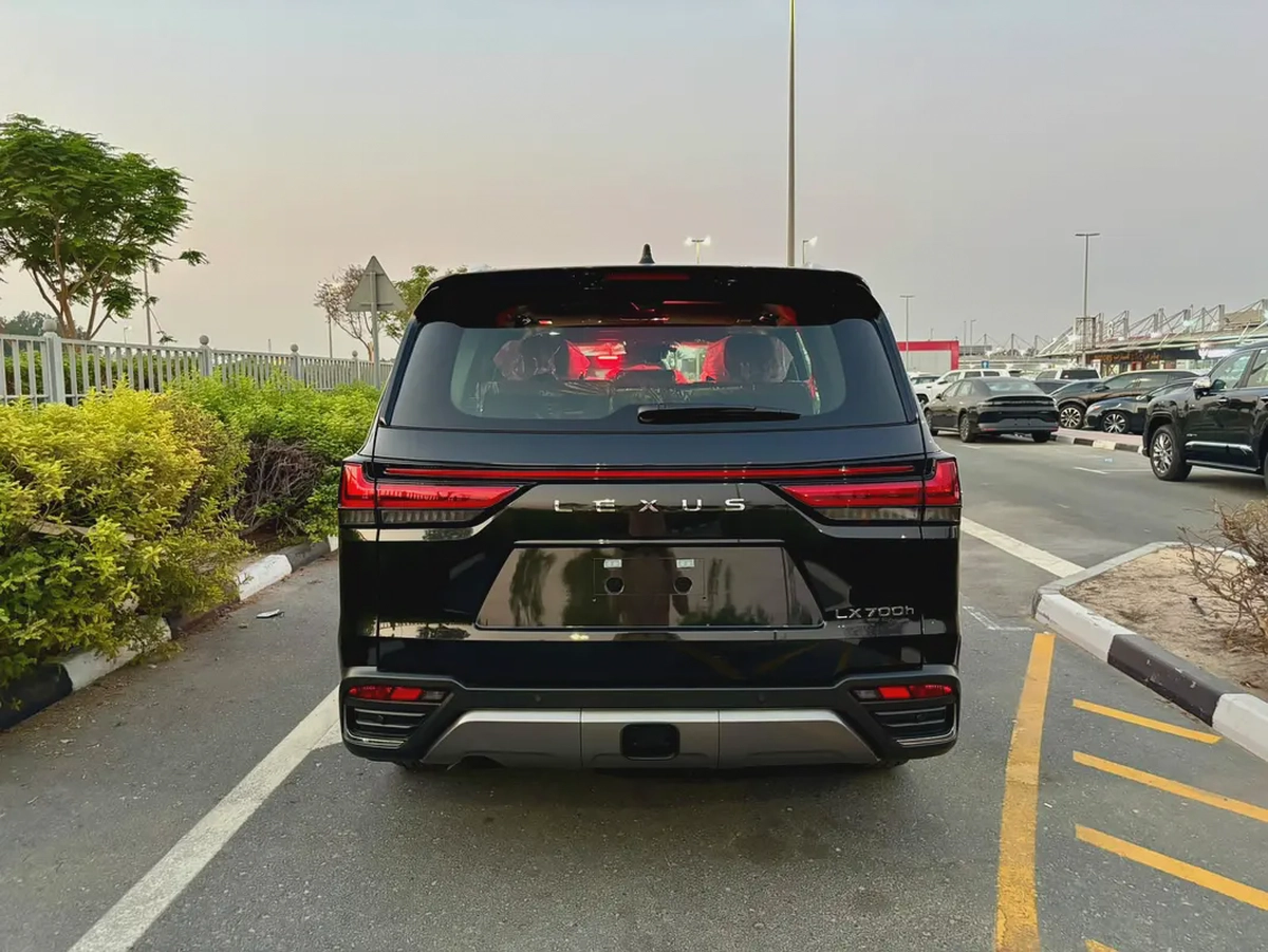 LEXUS LX700H SIGNUTURE MODEL 2026-3-3
