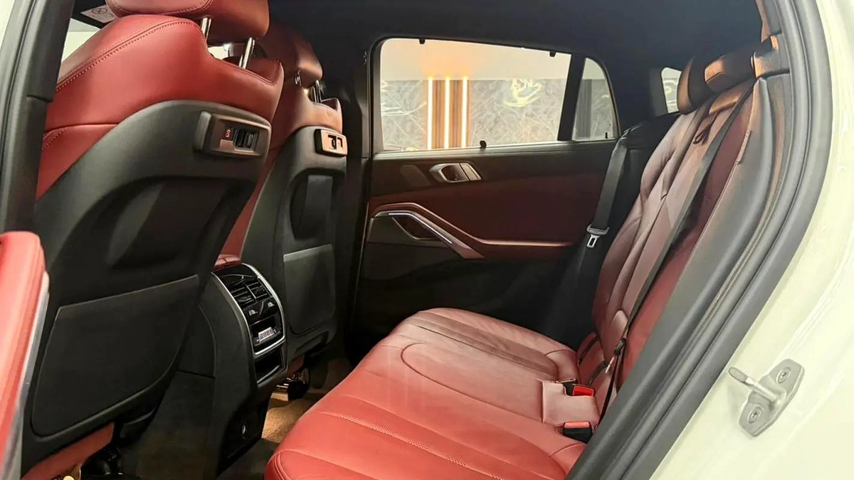 2021 GCC BMW X6 AGENCY WARRANTY AND SERVICE CONTRACT-12-12