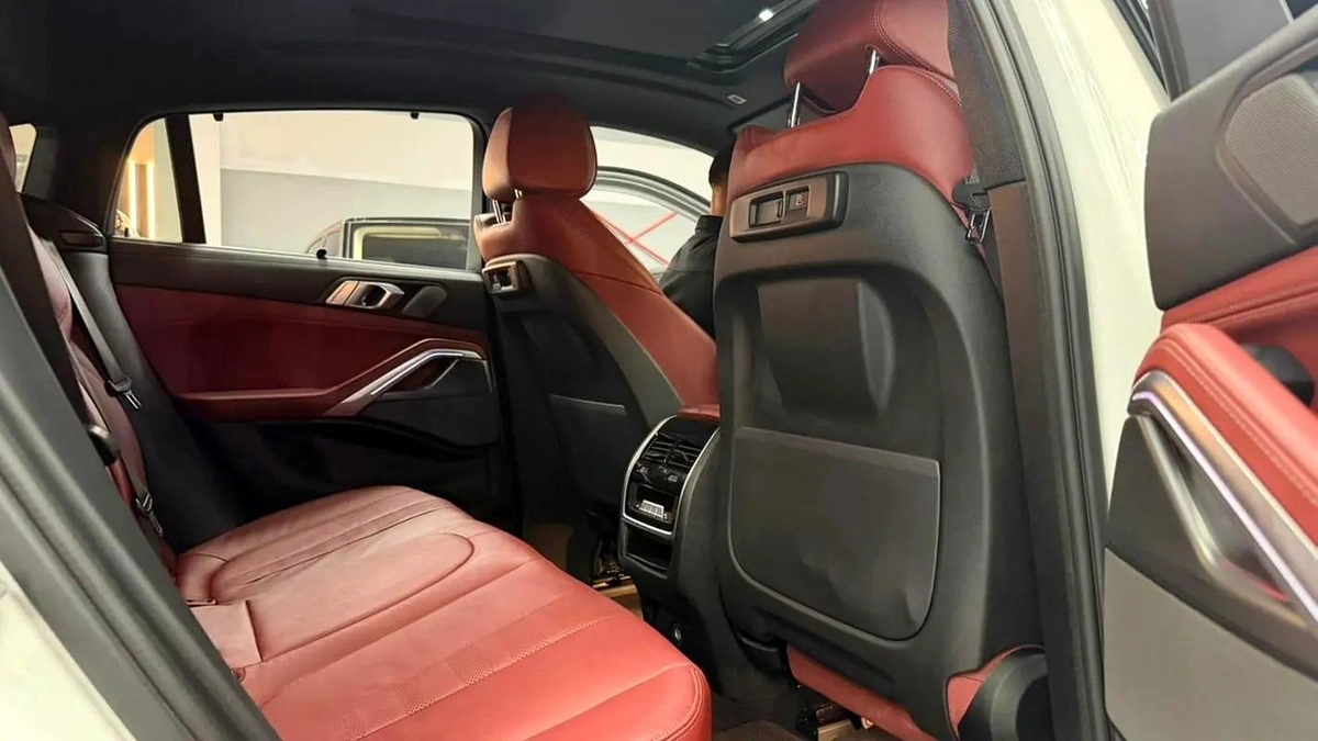 2021 GCC BMW X6 AGENCY WARRANTY AND SERVICE CONTRACT-13-13