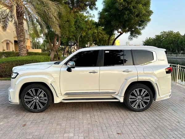 VIP Edition, Wald Body Kit, Gcc, Brand New