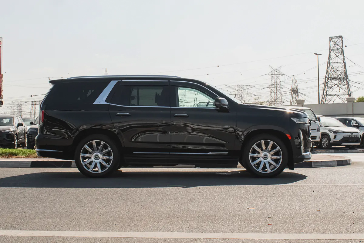 2023 - CADILLAC ESCALADE - /// BRAND NEW CONDITION /// - ONLY 58,000 KM-3-3