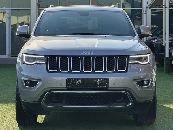 Jeep Grand Cherokee Limited | 2017 | GCC | Full Agency History