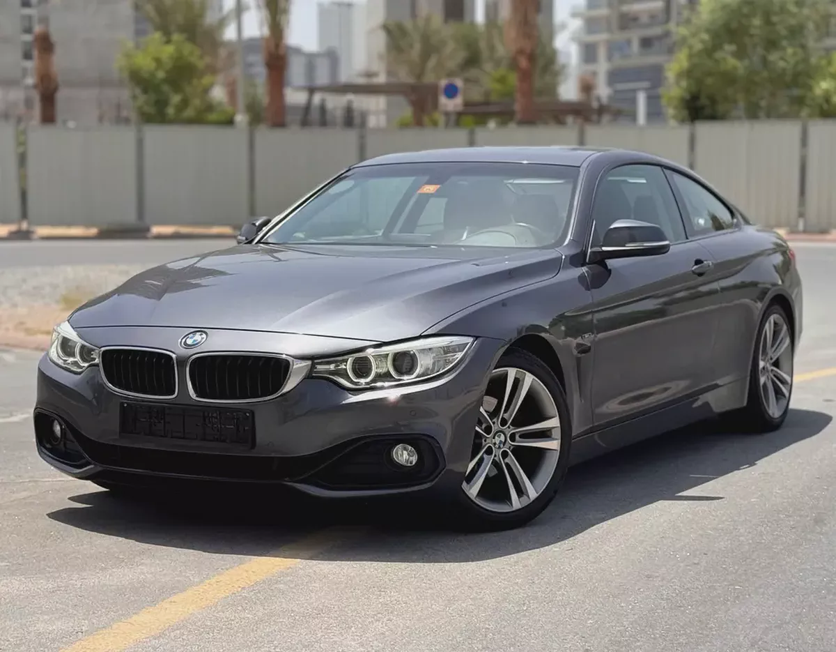2015 BMW 4-Series 420i GCC Specs - Excellent Condition