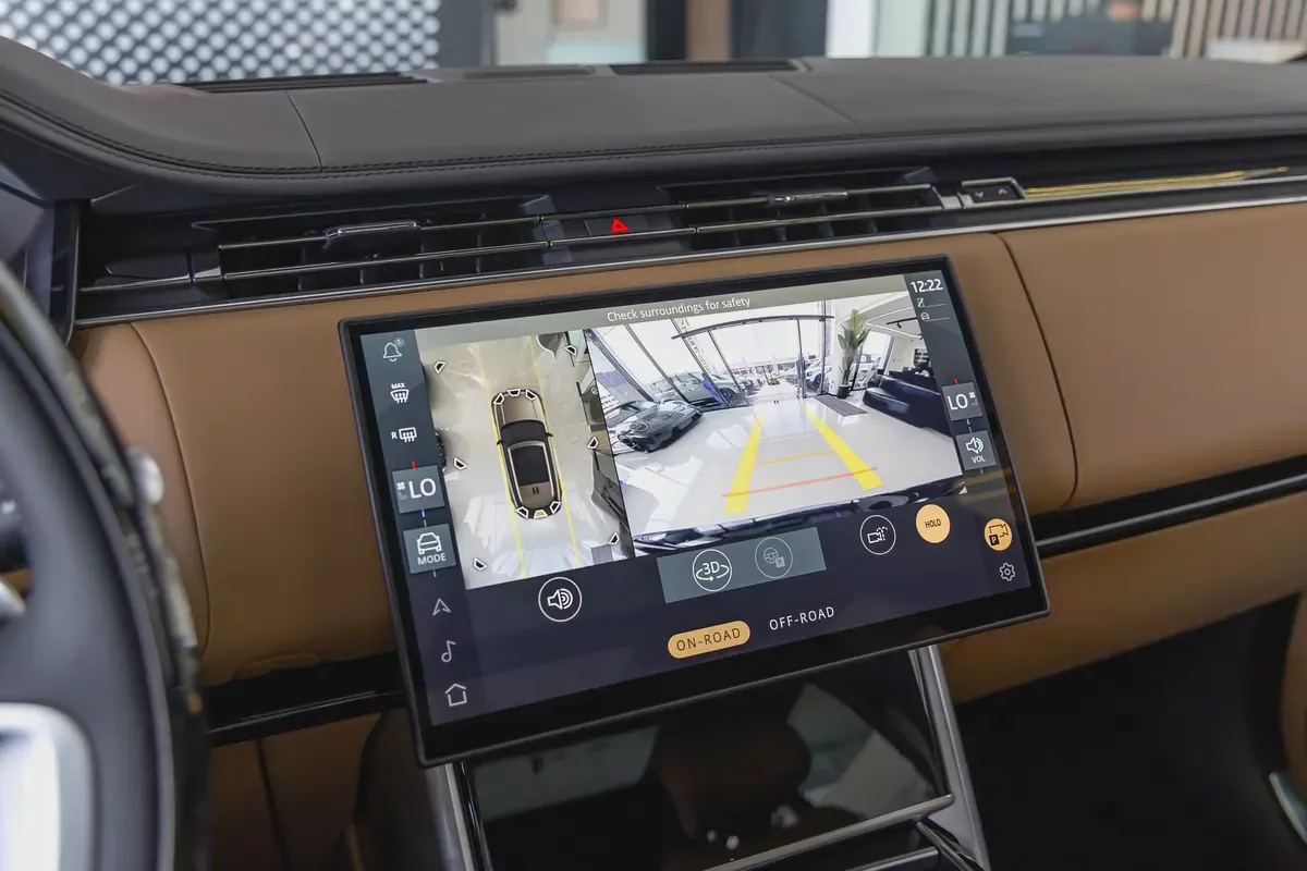 Range Rover Vogue Autobiography P400 | AWD | V6 | 2026 | GCC Specs-16-16