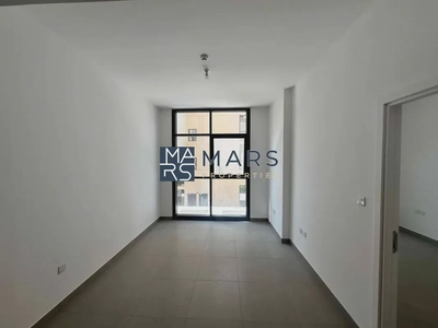 Brand new 1bhk with pool view parking free-4