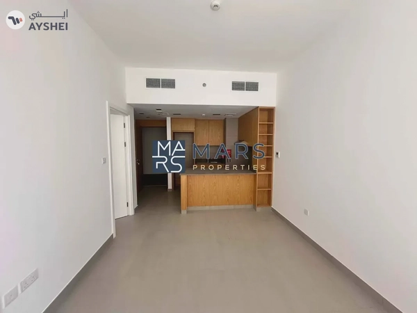 Brand new 1bhk with pool view parking free