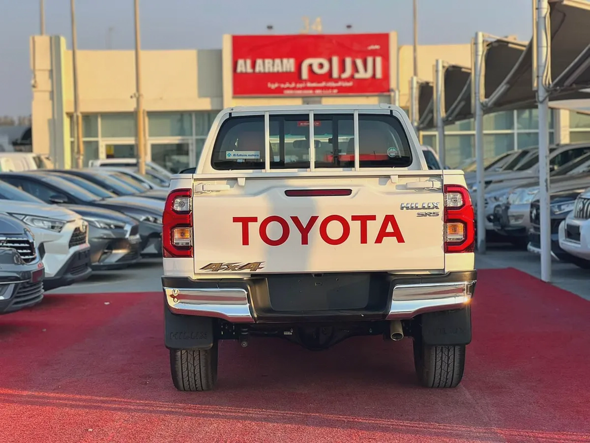 2024 | Toyota Hilux | Manual | 4X4 | Petrol | Ref#905-4-4