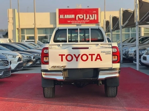 2024 | Toyota Hilux | Manual | 4X4 | Petrol | Ref#905