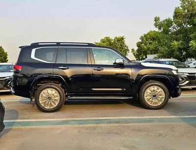 Toyota Land Cruiser VXR TOYOTA LANDCRUISER VXR TWIN TURBO FULL OPTION | 3.5L V6 PETROL A/T 4WD 2026 (EXPORT ONLY AFRICA )-1