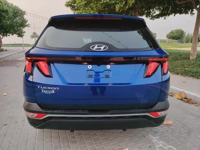 Hyundai Tucson 2023 US specs Clean Title With Original Paint Mid Option With Very Low KM-19