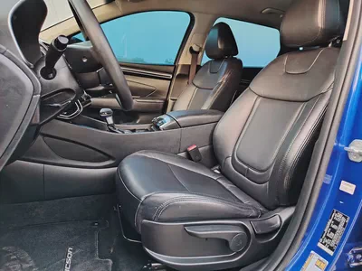 Hyundai Tucson 2023 US specs Clean Title With Original Paint Mid Option With Very Low KM-7