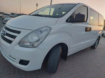 Hyundai H1 GLS 2018 - GCC Specs - Well Maintained-13