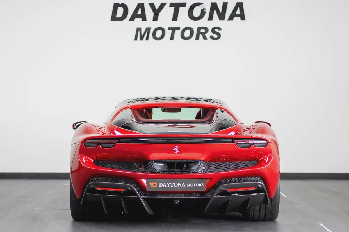 FERRARI 296 GTS | 2025 | Full Carbon Fiber-5-5