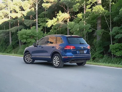 AED 1,005 P.M | Volkswagen Touareg SEL 2018 | GCC Specs | Pristine Condition-3