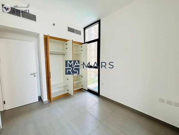 Serenity by the Pool: Fresh 1BR Apartment