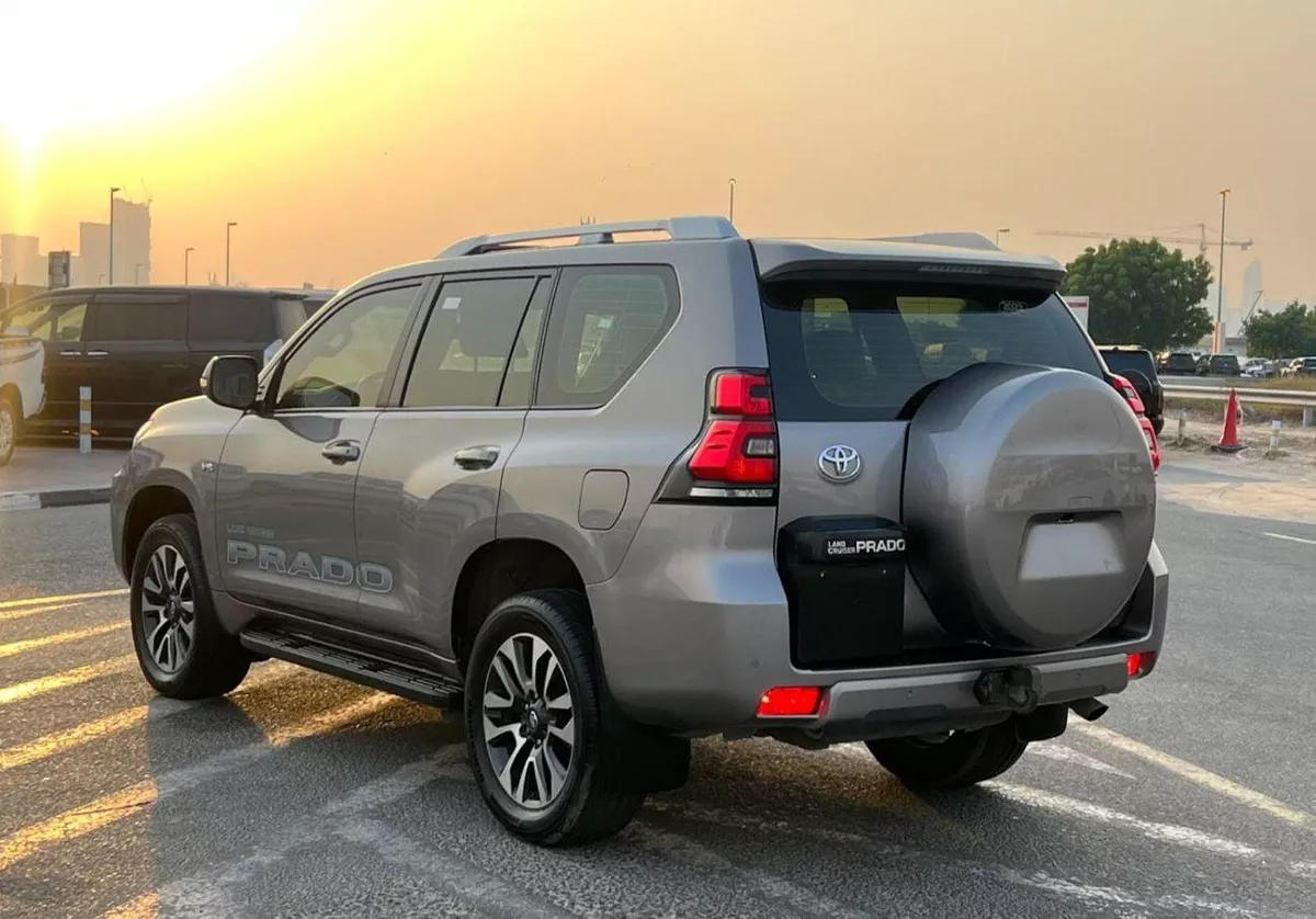 Toyota Prado  2022 Toyota Prado Full Option 4.0L V6 - AWD 4x4 - Electric Seat - Rear CAM & Sensors - Cool Box - Le-3-0