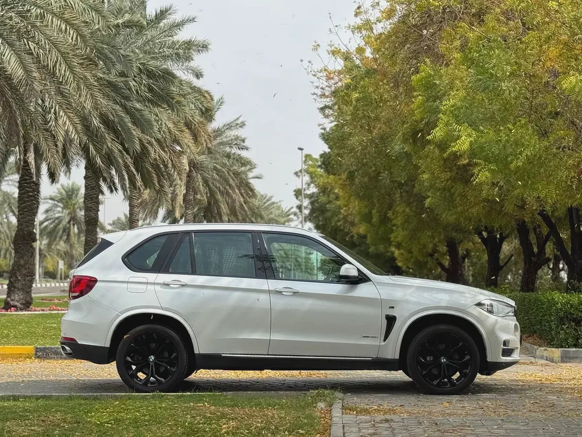 BMW X5 MODEL 2017 GCC SPACE FULL OPTION VERY CLEAN CAR-11-11