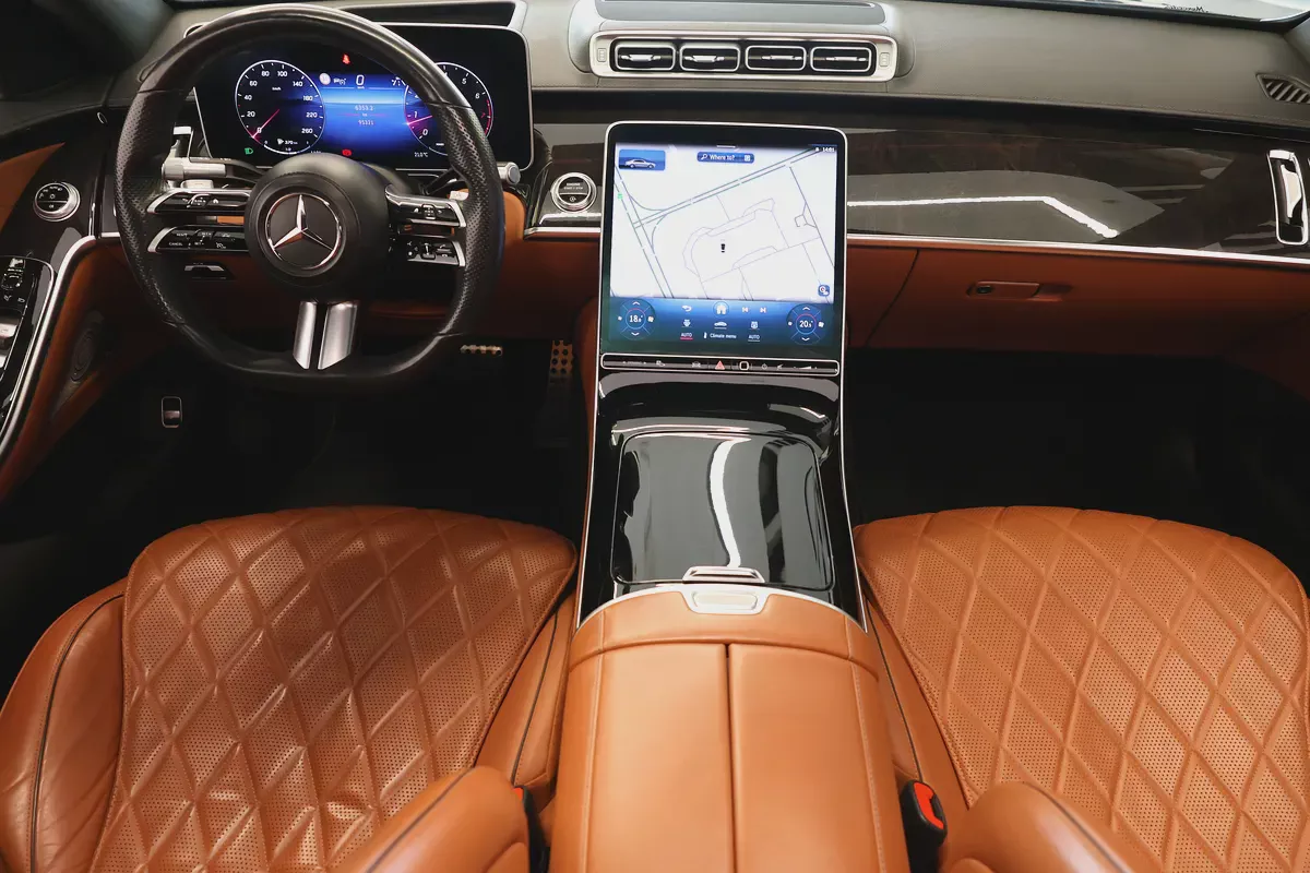 S500 4MATIC - GCC SPECS - WARRANTY / SERVICE 105,000 KM - FULL SERVICE HISTORY - ACCIDENT FREE --14-14