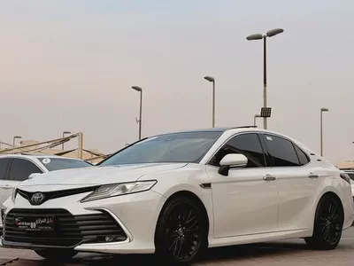 Toyota Camry 2024 40th Anniversary GCC Specs V6-2