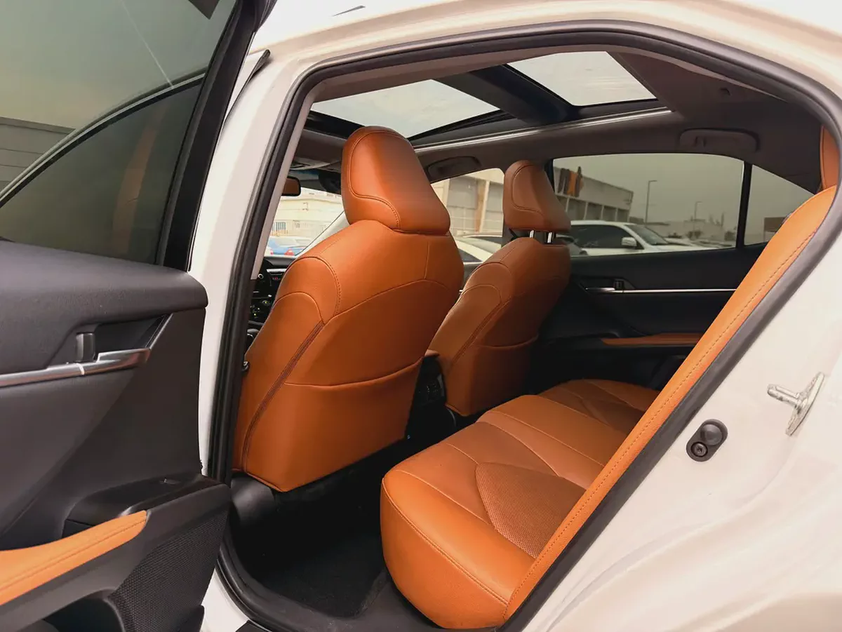 Toyota Camry 2024 40th Anniversary GCC Specs V6-10-10