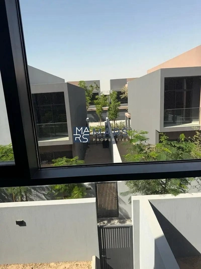 Spacious, Luxury 3 Bedroom Townhouse with Close Kitchen Available For Rent in Masaar, Sharjah.-14