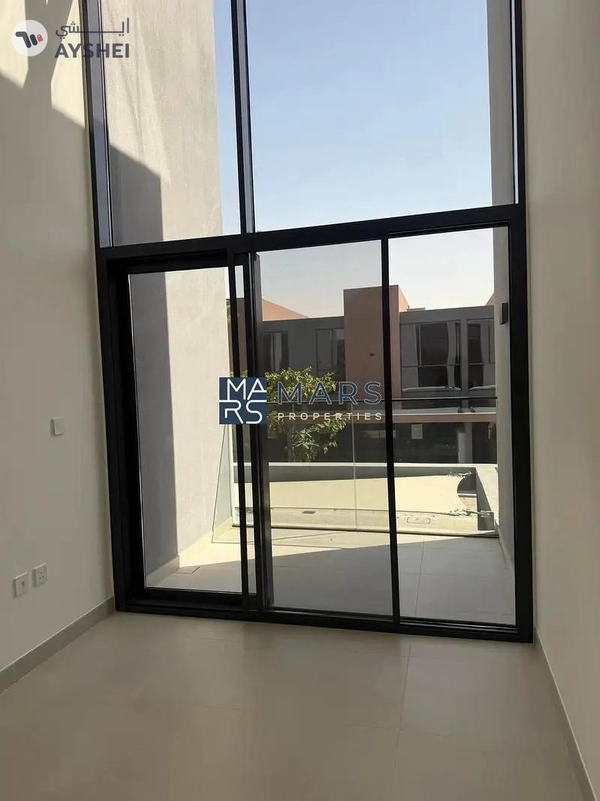 Spacious, Luxury 3 Bedroom Townhouse with Close Kitchen Available For Rent in Masaar, Sharjah.