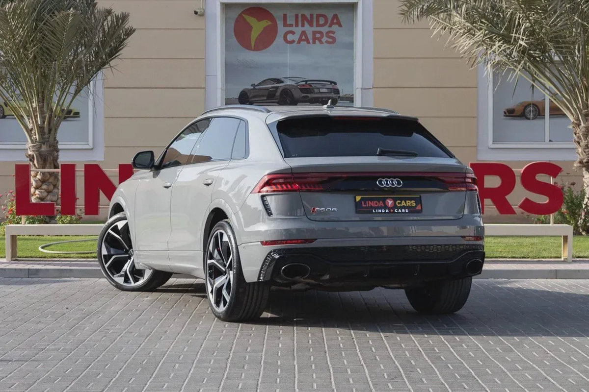 Audi RS Q8 2022-23-23