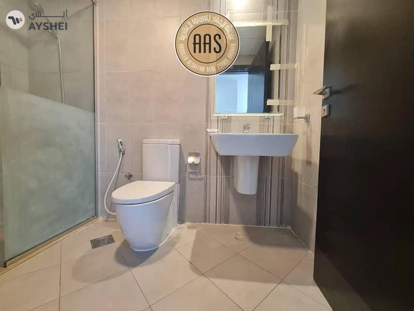 Like a new huge 2bhk with both master room all facilities