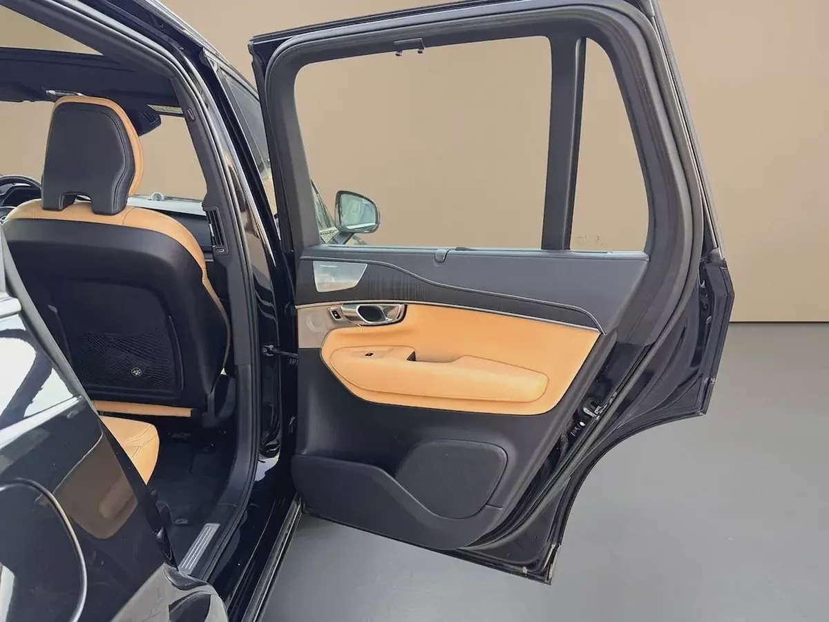 AED 2491 PM | VOLVO XC90 B6 INSCRIPTION 2022 | FULL AGENCY SERVICE HISTORY | 7- SEATER | 1 YEAR WARR-13-13