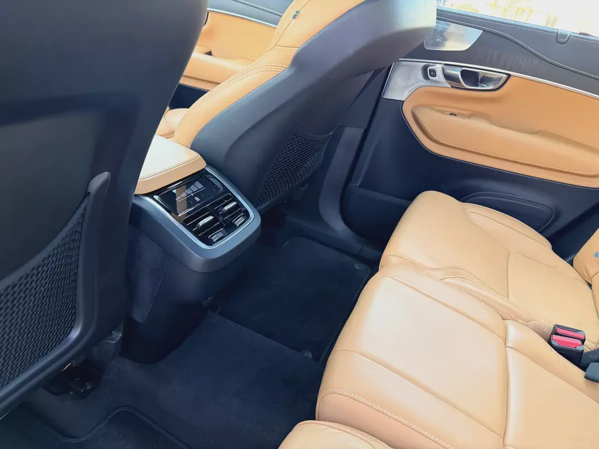 AED 2491 PM | VOLVO XC90 B6 INSCRIPTION 2022 | FULL AGENCY SERVICE HISTORY | 7- SEATER | 1 YEAR WARR-17-17