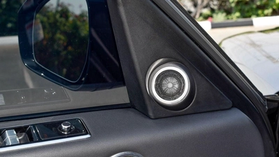 Land Rover Range Rover 5.0 L V8-7