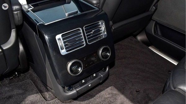 Land Rover Range Rover 5.0 L V8