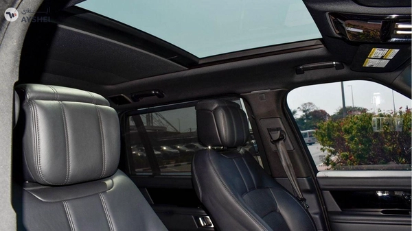 Land Rover Range Rover 5.0 L V8