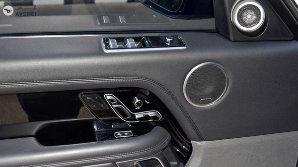 Land Rover Range Rover 5.0 L V8