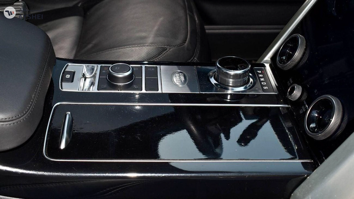 Land Rover Range Rover 5.0 L V8-10-10