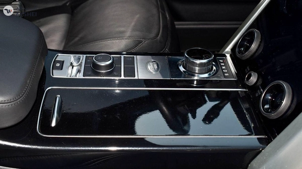 Land Rover Range Rover 5.0 L V8