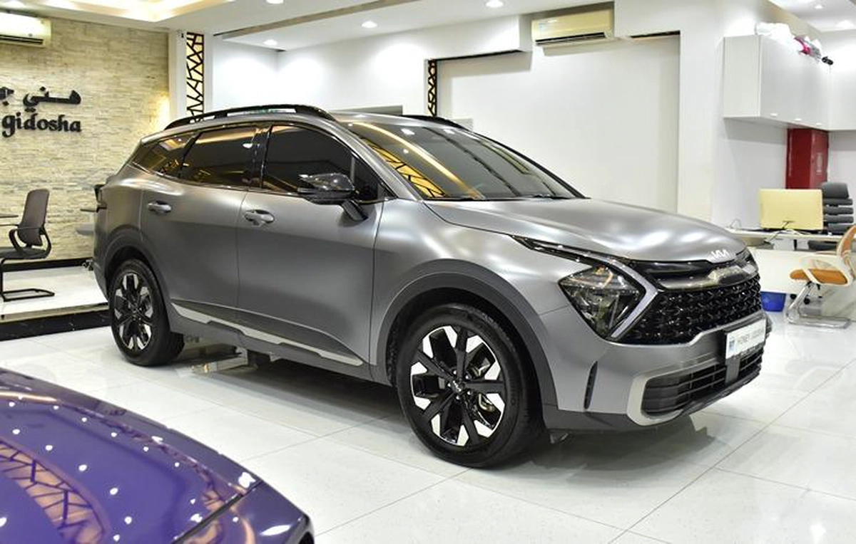 KIA Sportage 4x4 2.0L ( 2025 Model ) in Black Color GCC Specs