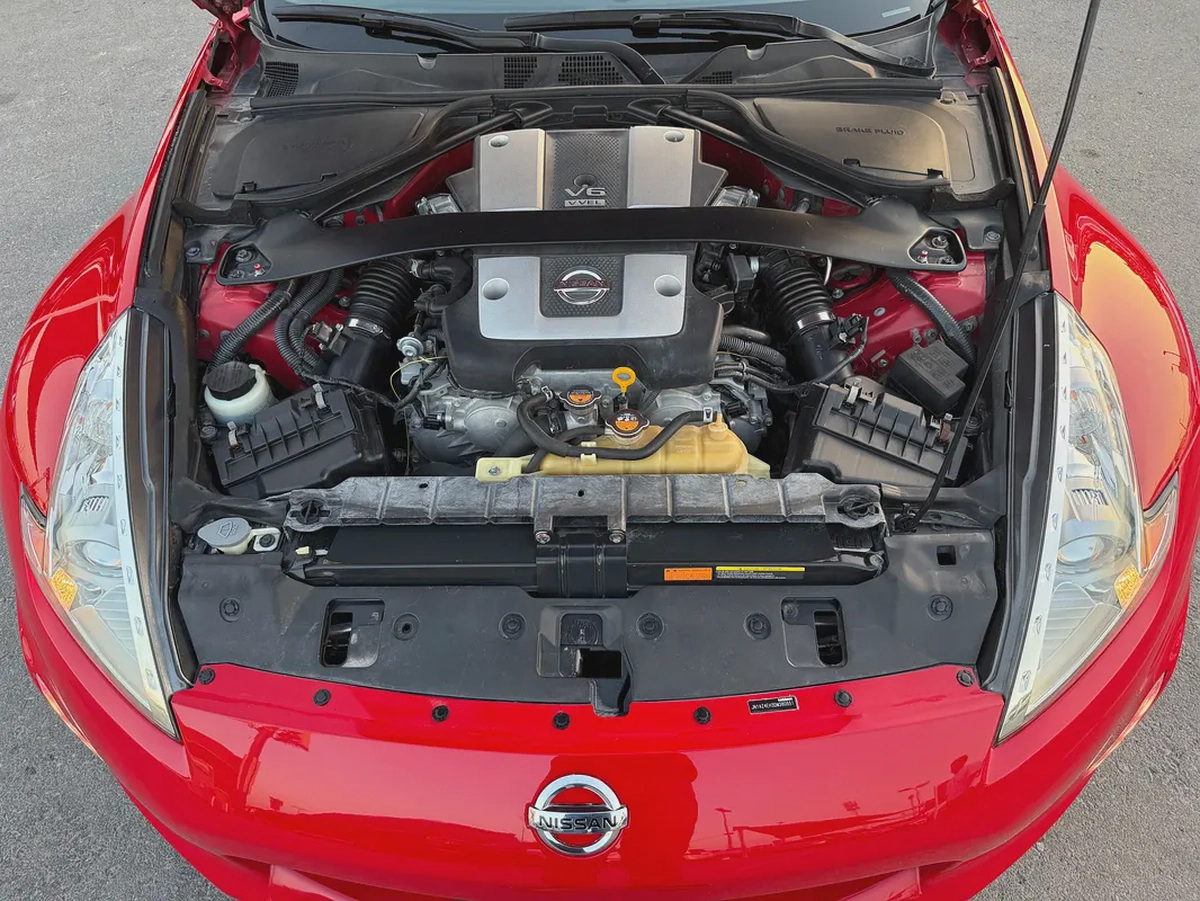 Nissan 370Z Sport 2013 - American Specs-14-14
